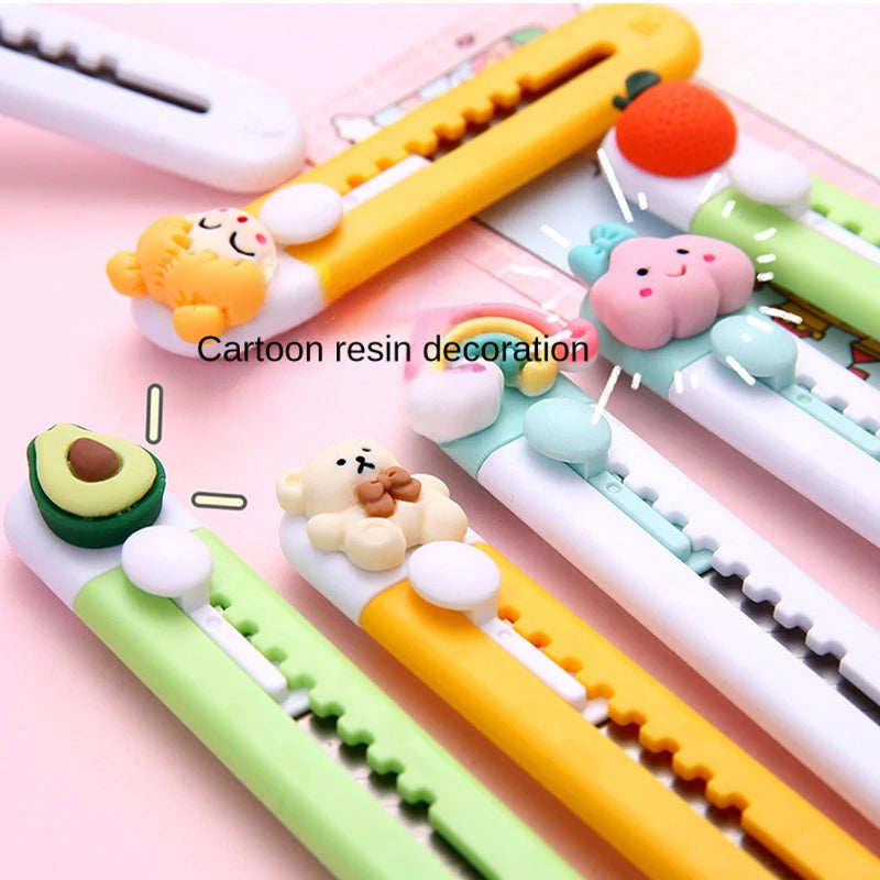 Mini Cute Art Knife Portable Parcel Unpacking Knife Office Paper Cutting Hand Knife Student Stationery Supplies