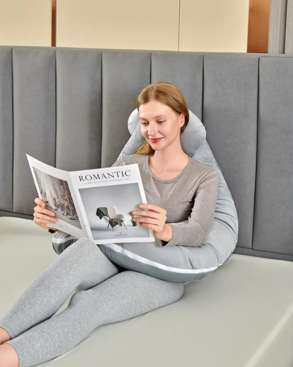 Maternity Body Pillow U-Shaped - Soft Fleece Pregnancy Support Pillow for Side Sleepers, Lumbar Abdominal Cushion, Relieves Back